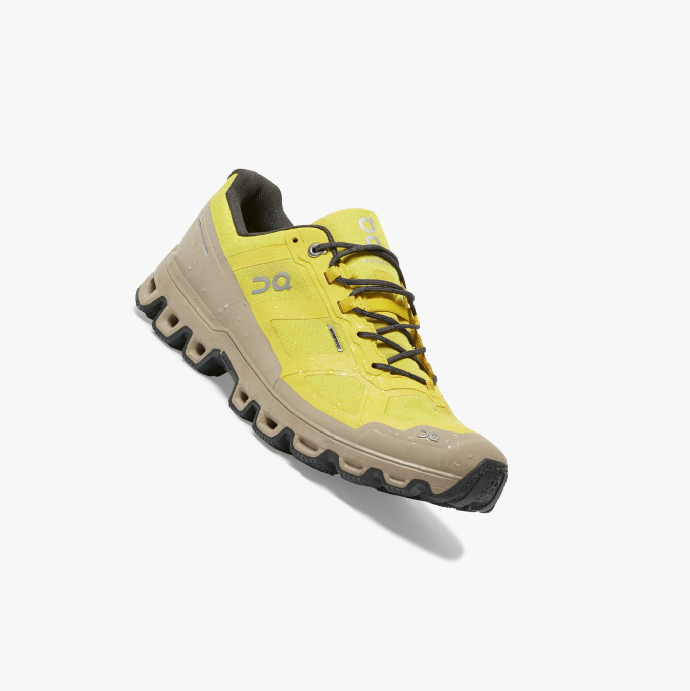Men's QC Cloudventure Waterproof Trail Running Shoes Mustard | 256-QLWGRT